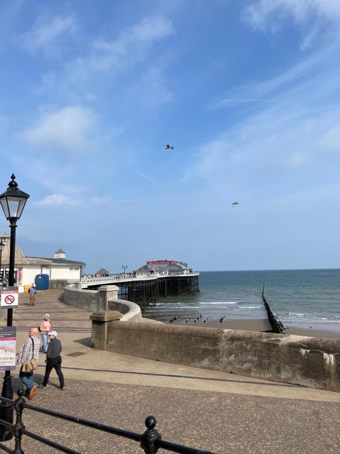 The Beach House - Cromer Luaran gambar